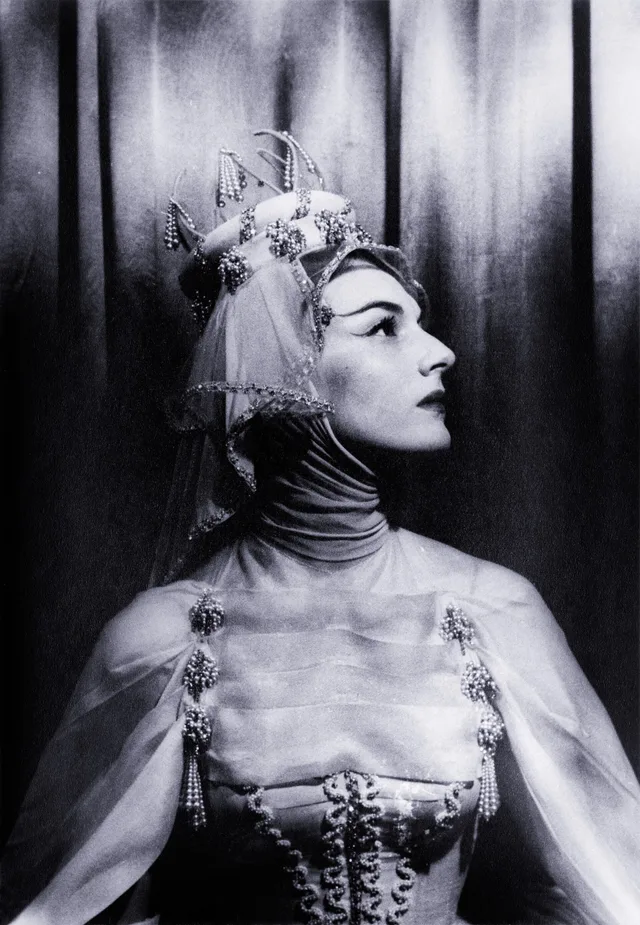 Actress Marian Seldes in a head and shoulders portrait.
