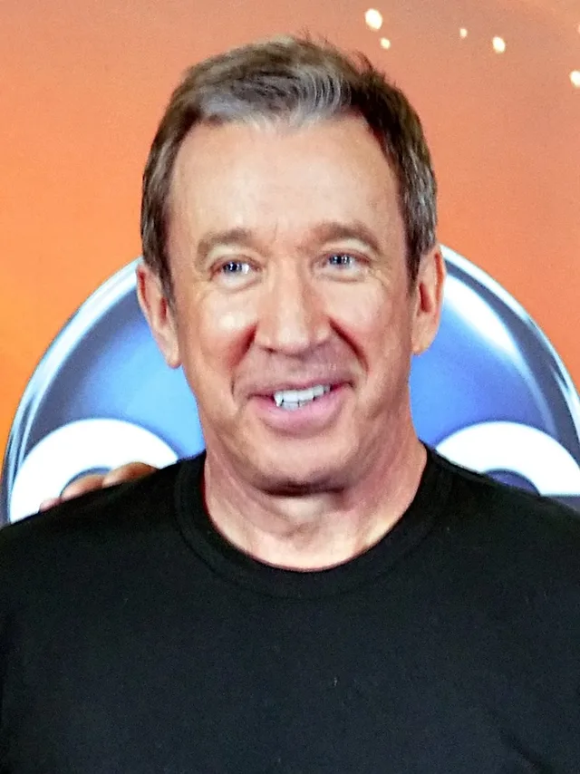 Portrait photograph of the actor and comedian Tim Allen at an event in 2012.